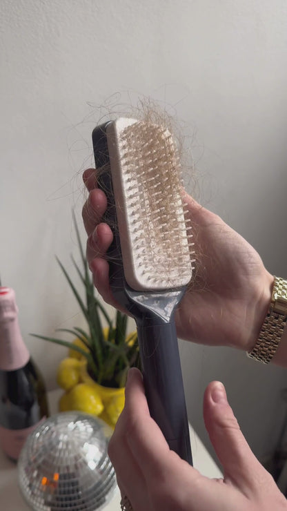EasyClean Brush™